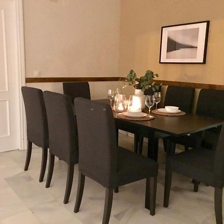 Large And Elegant In Puerto Banus With Pools And Paddle Lejlighed Marbella Eksteriør billede